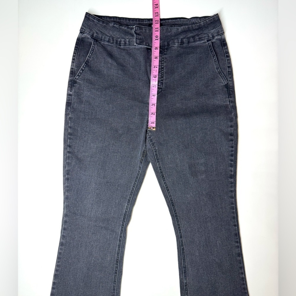 Zoe + Phoebe Women’s High Rise Slim Boot Jeans Size- 12 - Picture 6 of 11